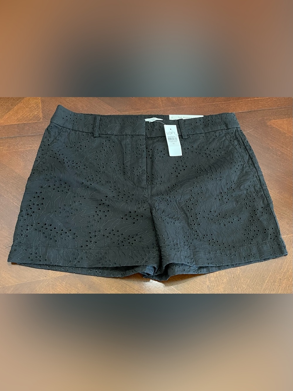 LOFT NWT Black Eyelet Cotton Blend Women’s Shorts